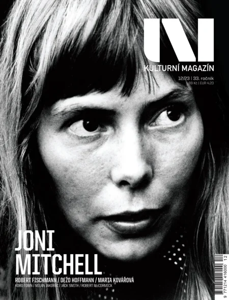 Rozsáhlým titulním materiálem si poslední UNI roku 2023 připomíná osmdesáté narozeniny jedné z nejoriginálnějších zpěvaček a skladatelek Joni Mitchell. Portrétním rozhovorem představujeme českého jazzového hudebníka a skladatele Roberta Fischmanna a rozsáhlou studií seznamujeme čtenáře s Dežem Hoffmanem, fotografem slovenského původu, který se etabloval ve velkém světě hudby a portrétoval Beatles, Franka Sinatru, Jimiho Hendrixe a mnoho dalších slavných muzikantů. Přinášíme také bizarní příběh Roberta Macka McCormicka, původce největší sbírky terénních nahrávek texaského blues a další lidové hudby, se kterou se svět seznamuje až nyní, několik let po jeho smrti.