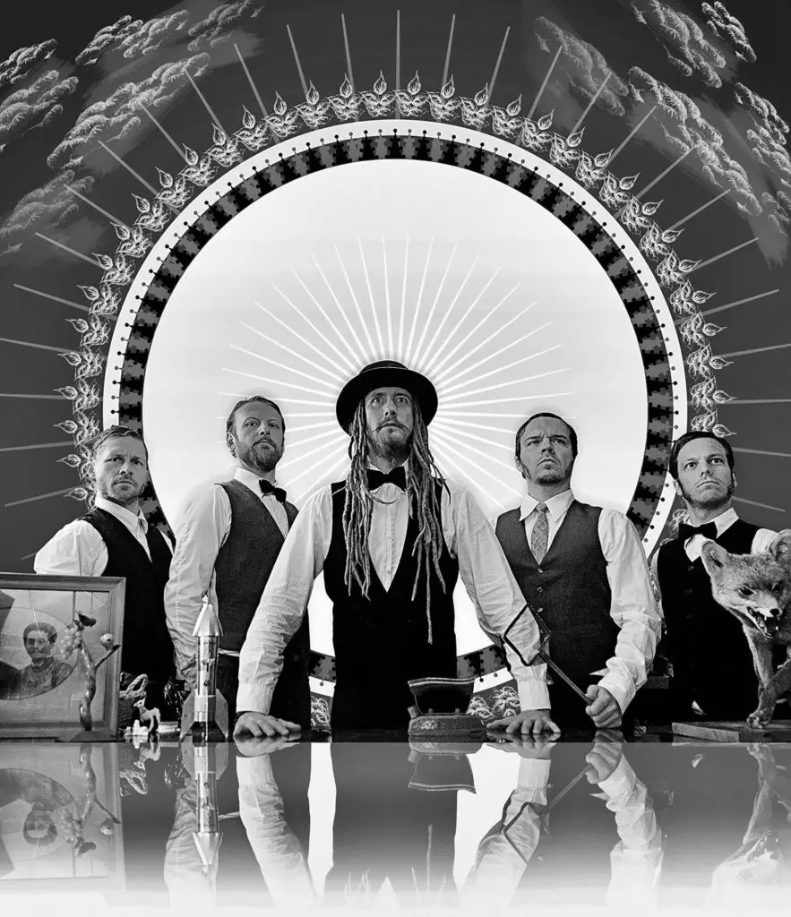 luxpressebillede_1300x1500